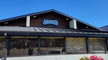 Shoney's Pigeon Forge (next To Stampede) outside