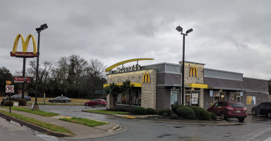 Mcdonald's outside