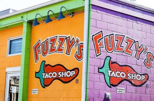 Fuzzy's Taco Shop food