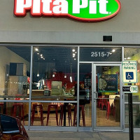 Pita Pit food