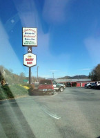 Ammons' Drive Inn Dairy outside