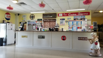 Ice Cream Shack inside