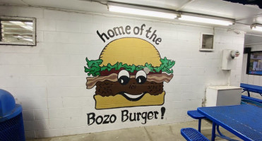 Bozo Foods outside