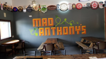 Mad Anthony's Taproom inside