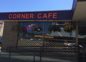 Corner Cafe outside