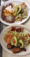 Los Temos Taqueria Milwaukie food