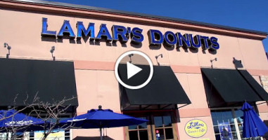 Lamar's Donuts And Coffee In Fort Coll outside