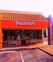 Picasso's Pizzeria outside