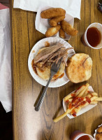 Alston Bridges Barbecue food