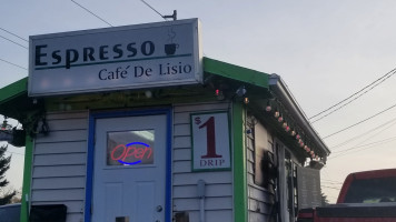 Cafe De Lisio inside