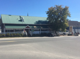 Freighthouse Market Cafe outside