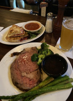 Carsons Tavern food