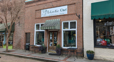 The Eclectic Chef outside