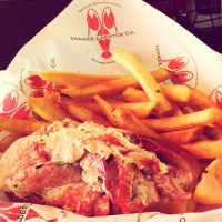 Yankee Lobster Co food