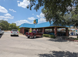 Storm's Drive-in Lampasas outside