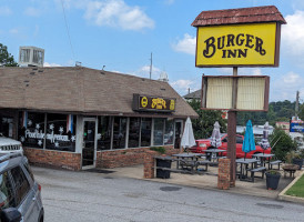 Burger Inn outside