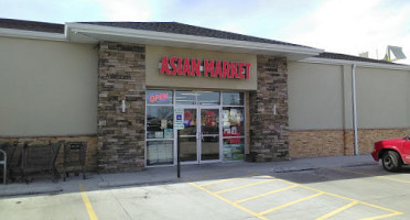 Asian Market outside