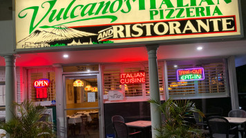 Vulcano's Italian food