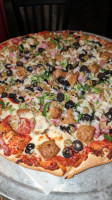 Vicario's Pizza food