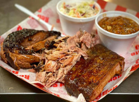 Red State BBQ food