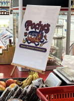 Poche's Market food