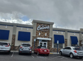 Culver’s outside