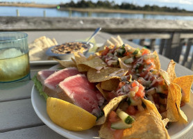 Dockside food