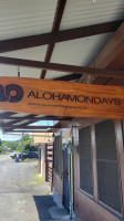 Aloha Mondays outside