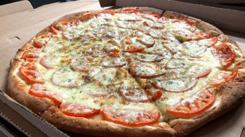 Scotty G's Pizzeria food