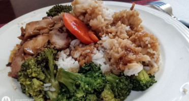 Maui Teriyaki Grill food