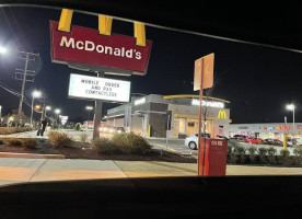 Mcdonald's outside