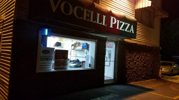 Vocelli Pizza food