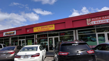 L&l Hawaiian Barbecue outside