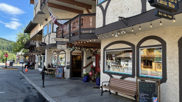 Bavarian Bakery outside