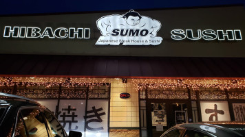 Sumo Japanese outside