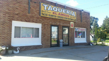 Taqueria El Amigo outside