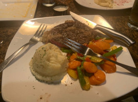 Porterhouse Steakhouse food