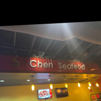 Chen Seafood inside