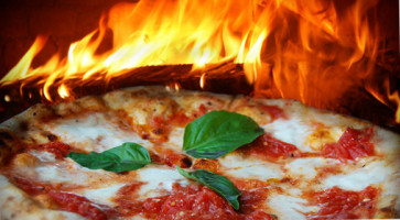 Firo Fire Kissed Pizza Lawton food