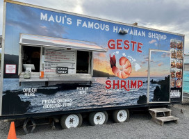 Geste Shrimp Truck outside