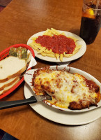 Uncle Tony's Pizza Pasta food