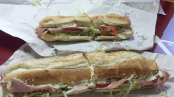 Bob’s Sub Sandwich Shop food