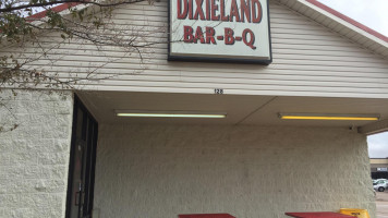 Dixieland -b-q inside