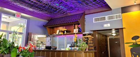 Issaya Thai Cuisine In Shorel food