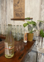 Apiary Beverage Co. food