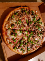 Big Star Pizza food