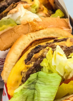 In-n-out Burger outside