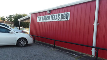 Top Notch Texas Bbq outside