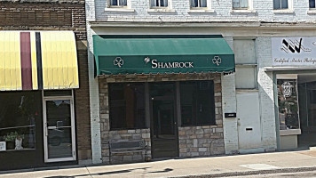 Shamrock Irish Pub outside