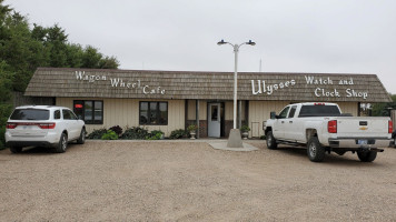 Wagon Wheel Cafe Bakery Llc outside